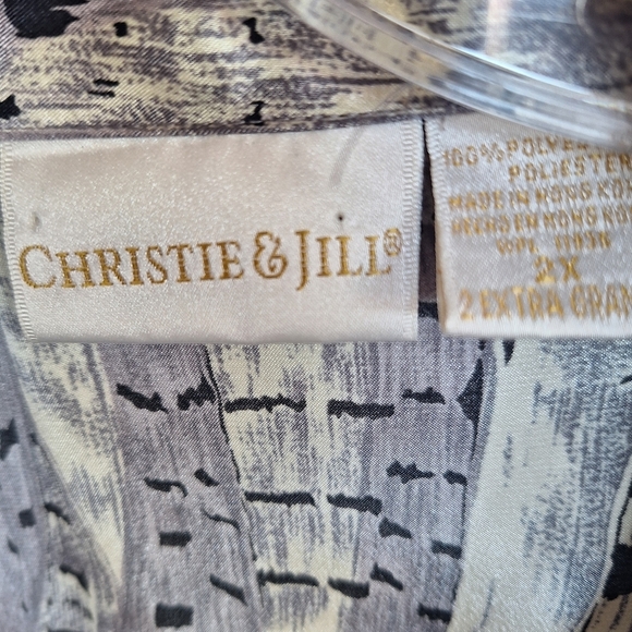 Satiny Plus Sz2X Blouse Lavender/Gray Print Long Sleves Wide Collar/Cuffs - Picture 8 of 10